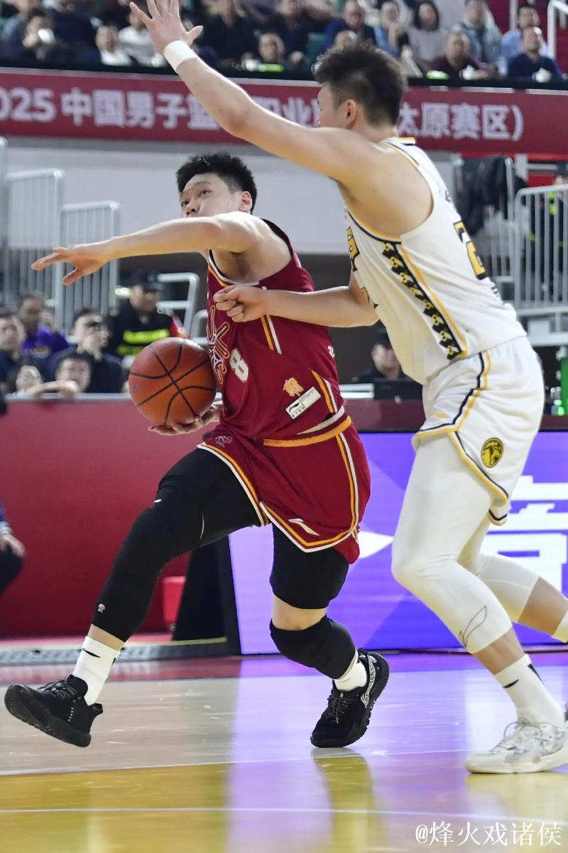 山西男篮揭幕战评分：输球可理解，但输得方式难接受